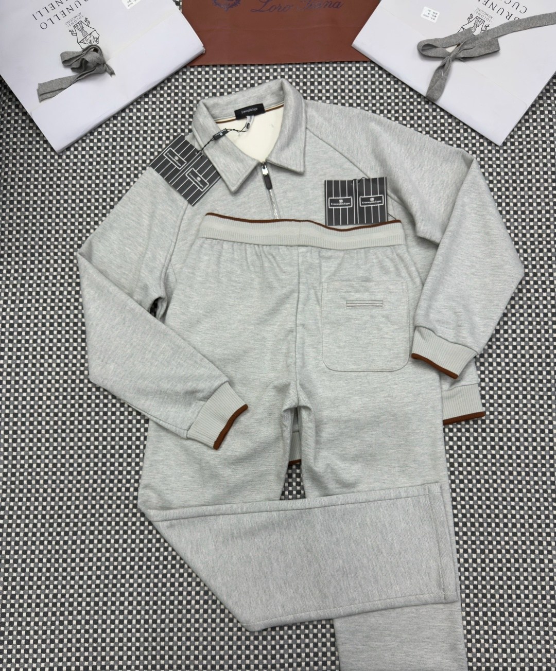 спортивный костюм loro piana,костюм спортивный brunello cucinelli,спортивные костюм,костюм brunello cucinelli,мужской спортивный костюм