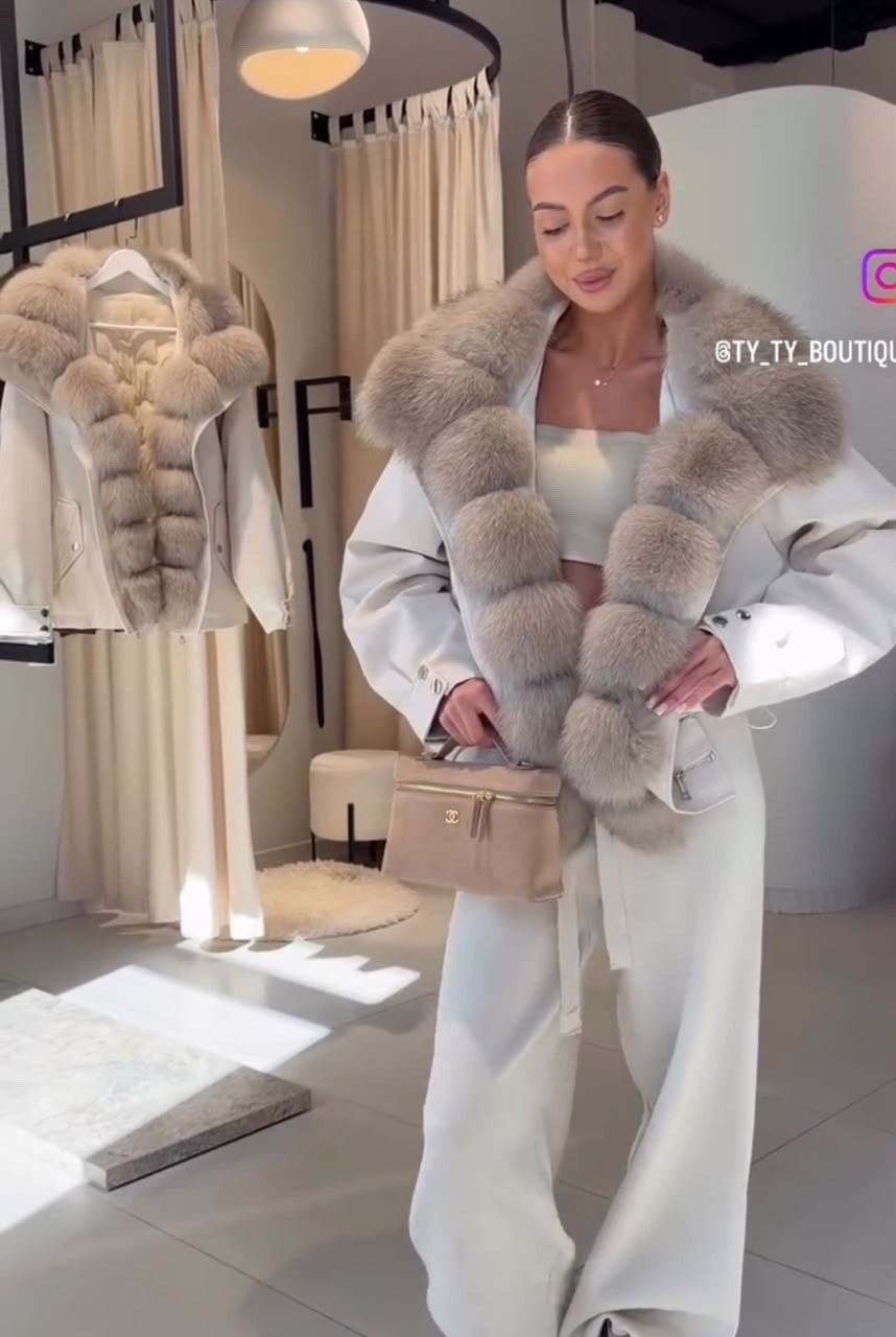 пальто с мехом,пальто с песцом,меховая куртка,пальто с мехом песца,пальто с меховым воротником