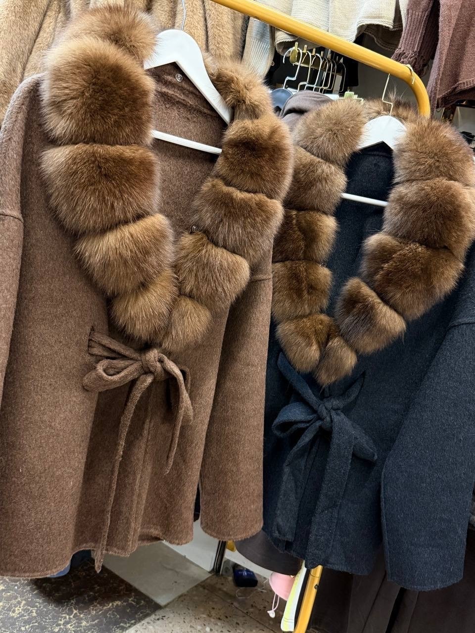 пальто кашемировое с натуральным мехом,женское пальто с натуральным мехом,пальто с мехом,пальто с мехом женское,полупальто с мехом