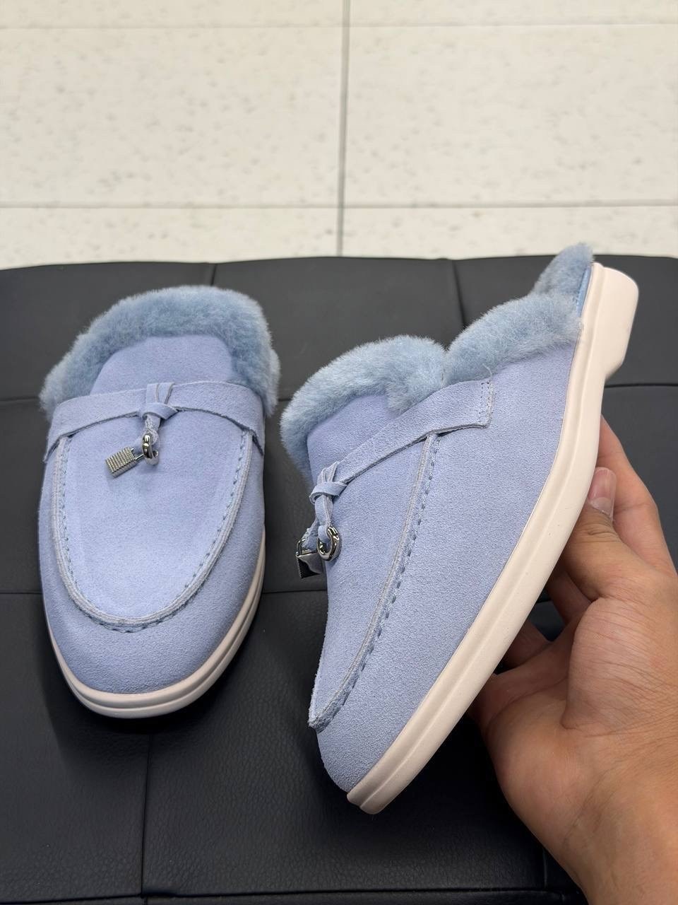 лоферы женские с мехом,лоферы loro piana,loro piana лоферы женские с мехом,зимние лоферы loro piana,