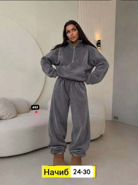 Костюм