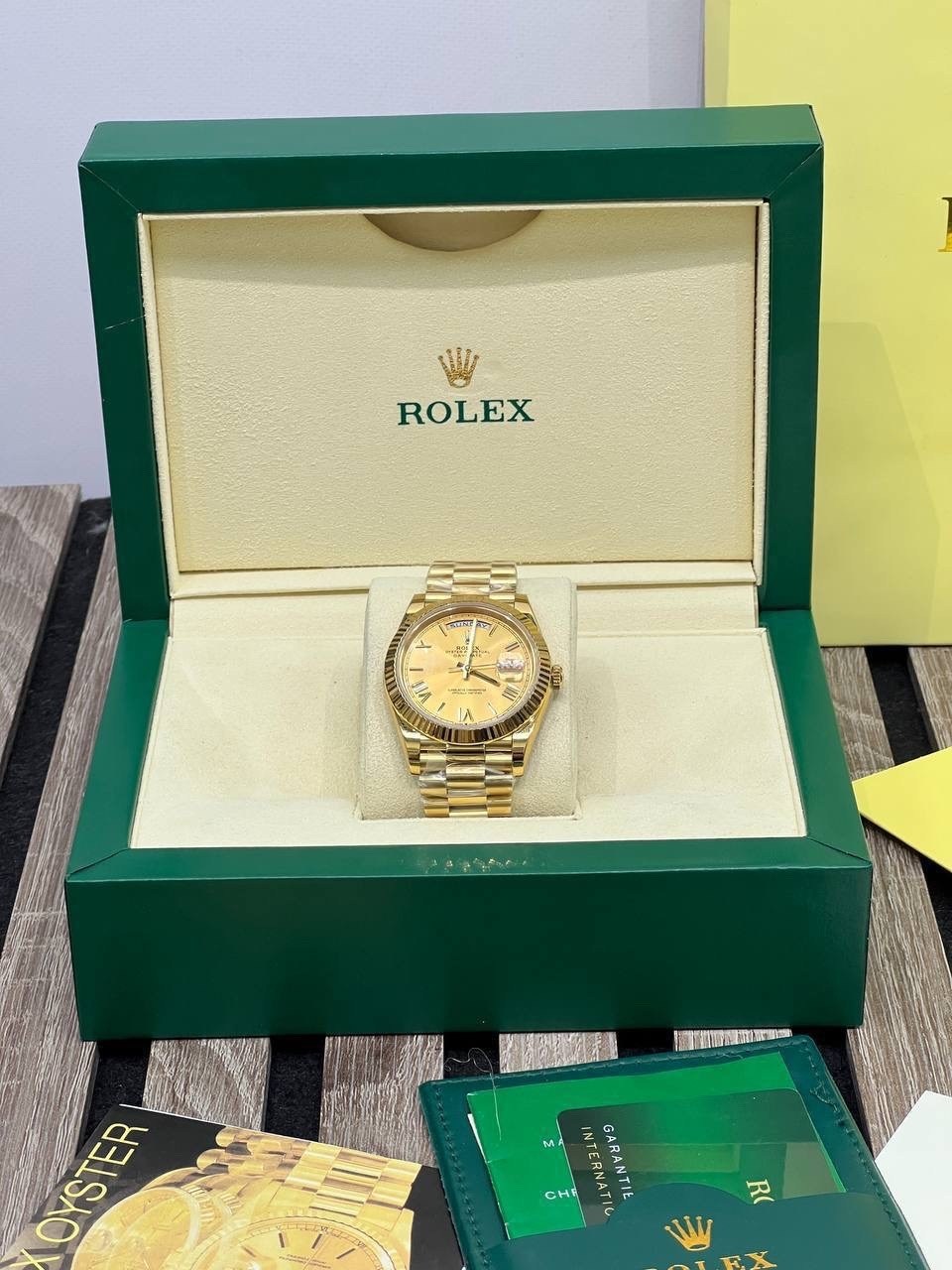 rolex day date gold,наручные часы rolex,мужские наручные часы rolex,rolex oyster,rolex day date 40