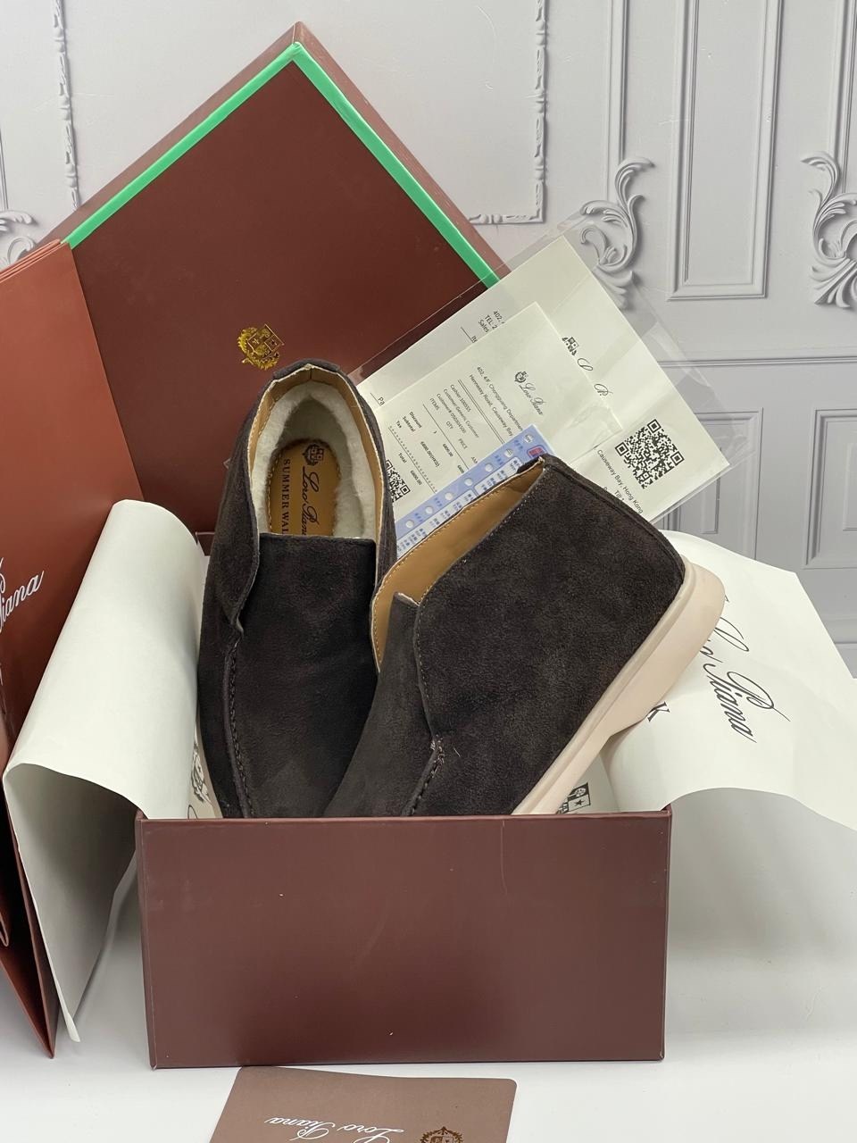 ,лоферы loro piana,замшевые лоферы loro piana,ботинки замшевые loro piana,замшевые лоферы