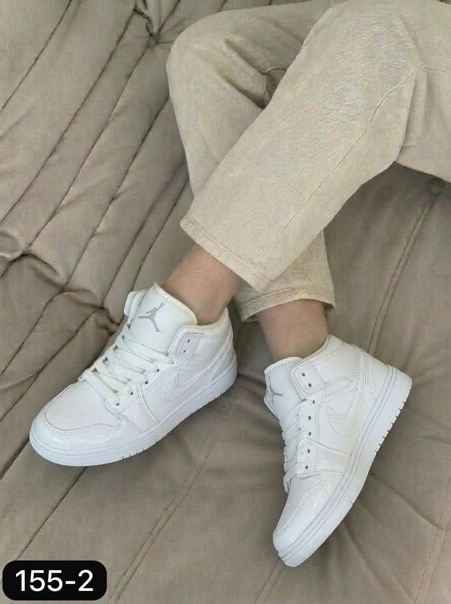 кроссовки,кроссовки женские nike air jordan 1,кроссовки nike air jordan 1,кроссовки nike air jordan 1 retro high,кроссовки стильные