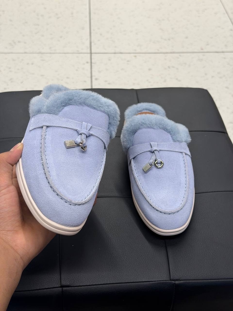 лоферы женские с мехом,лоферы loro piana,loro piana лоферы женские с мехом,зимние лоферы loro piana,