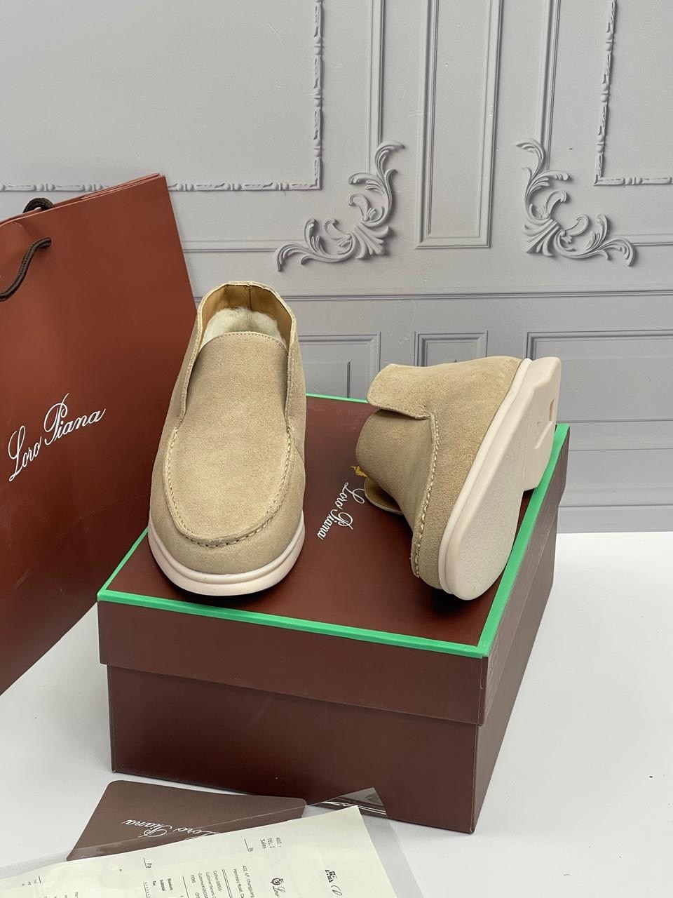 ,лоферы loro piana,замшевые лоферы loro piana,ботинки замшевые loro piana,замшевые лоферы