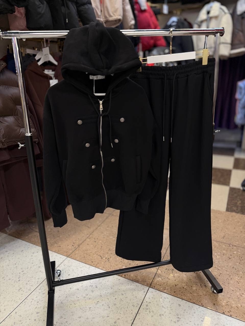 спортивный костюм brunello cucinelli,кашемировый костюм loro piana,костюм brunello cucinelli,костюм спортивный,спортивный костюм miu miu женский