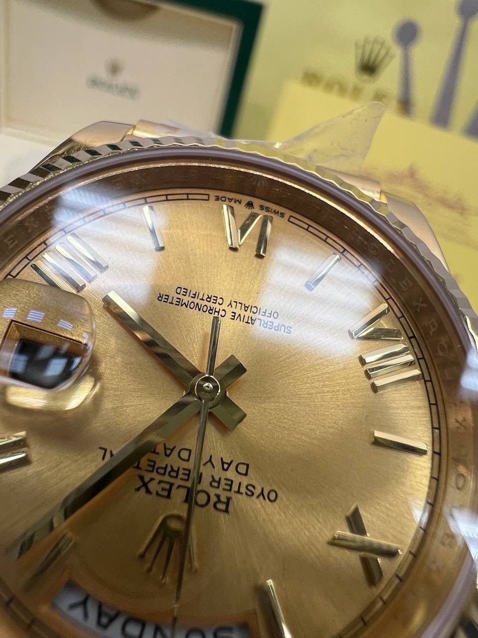 rolex day date gold,наручные часы rolex,мужские наручные часы rolex,rolex oyster,rolex day date 40