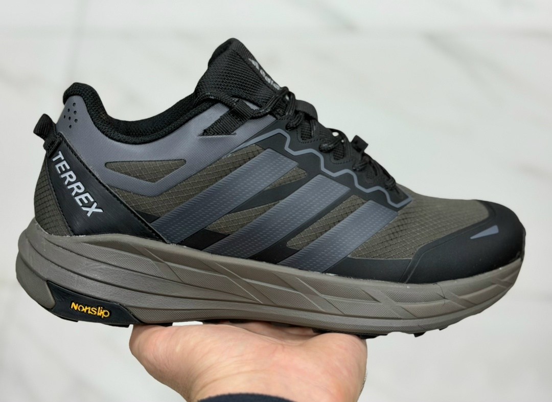 кроссовки adidas,кроссовки мужские adidas,кроссовки adidas ultraboost,кроссовки adidas terrex,adidas terrex