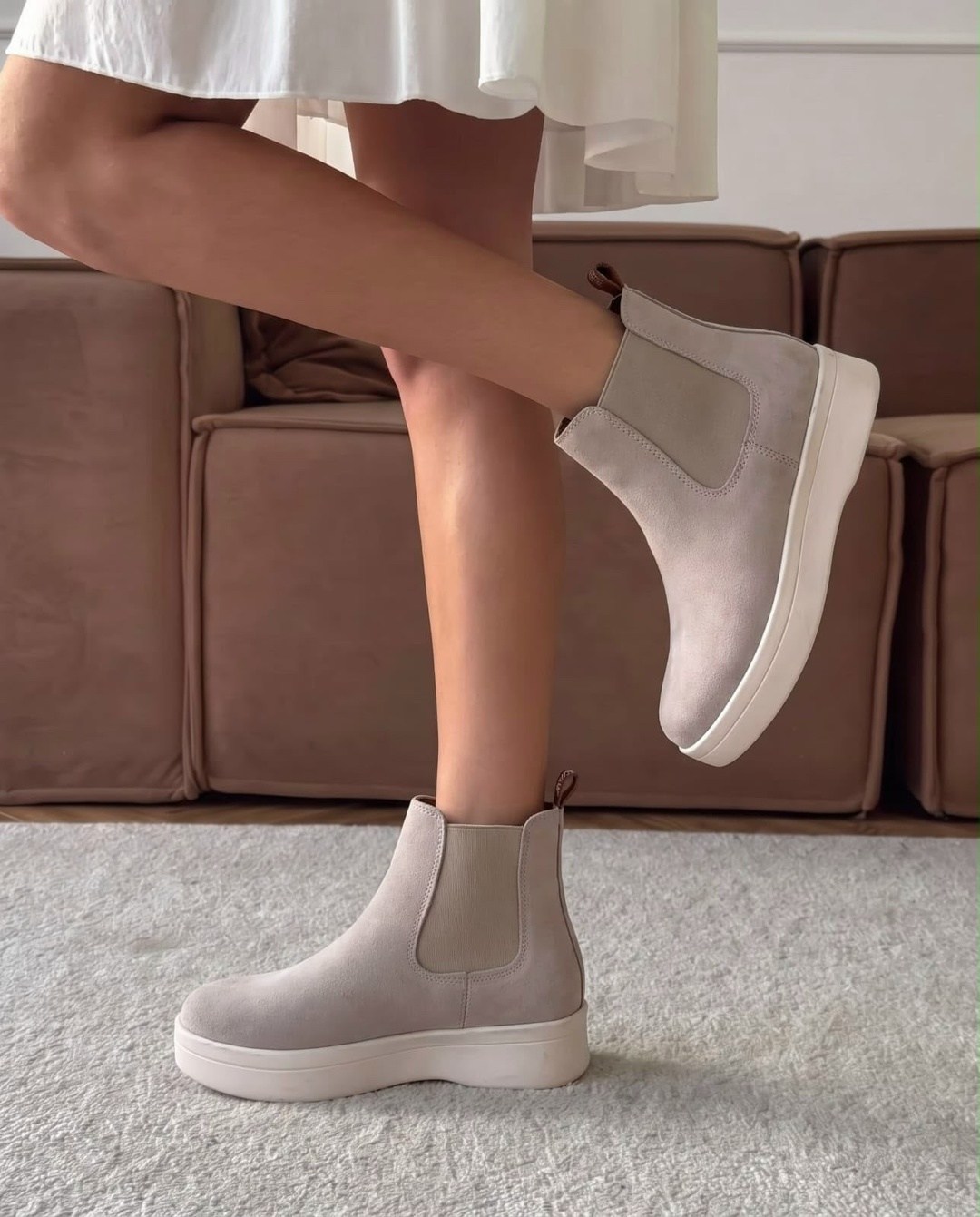 ,ботинки челси asos design из бежевой замши,asos design chelsea boots in beige suede,ботинки женские,замшевые ботинки