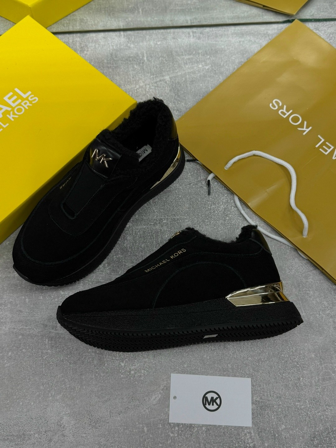 ,женские кроссовки,женская ,кроссовки зимнее,кроссовки michael kors