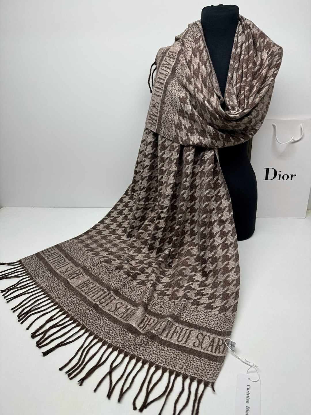палантины dior,палантин женский теплый,палантин женские,палантин теплый,шарф dior