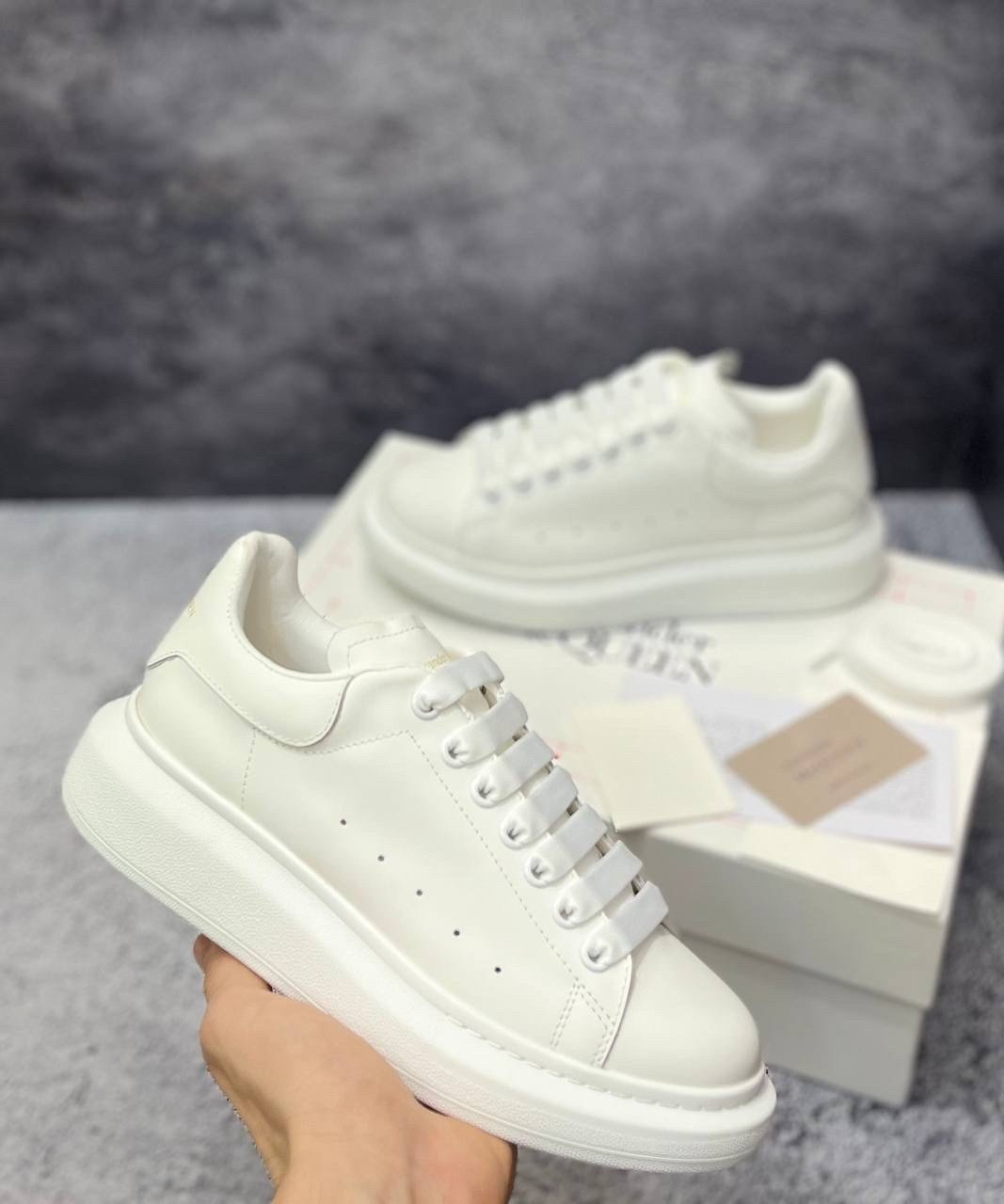 alexander mcqueen кроссовки женские,кроссовки alexander mcqueen,кроссовки александр маккуин,alexander mcqueen кеды,кроссовки alexander mcqueen белые