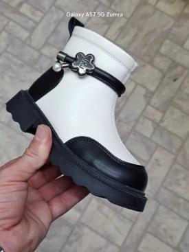 Ботинки