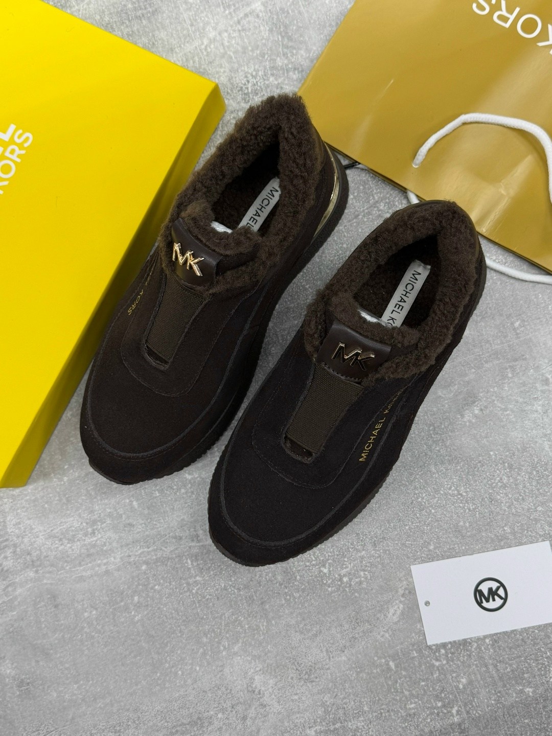 ,женские кроссовки,женская ,кроссовки зимнее,кроссовки michael kors