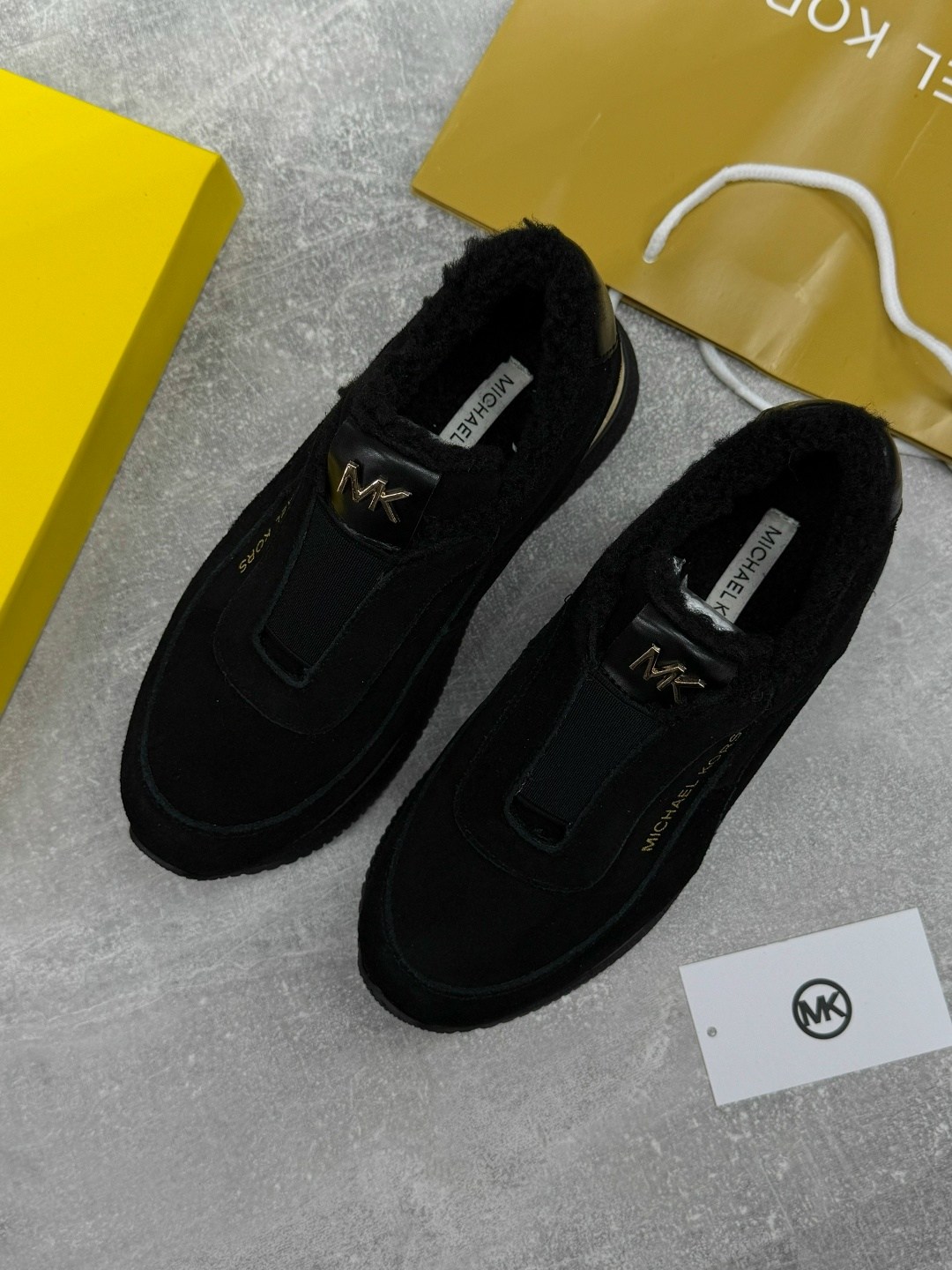 ,женские кроссовки,женская ,кроссовки зимнее,кроссовки michael kors