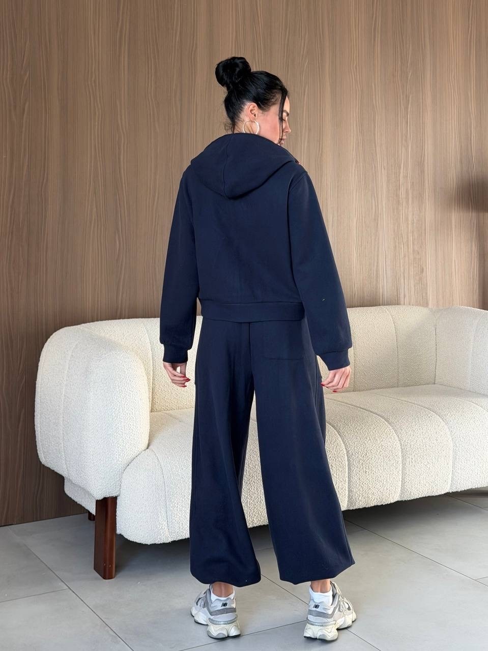 костюм женский новый loro piana,стильные костюмы,костюм спортивный,спортивные женские костюмы,спортивные костюмы на флисе