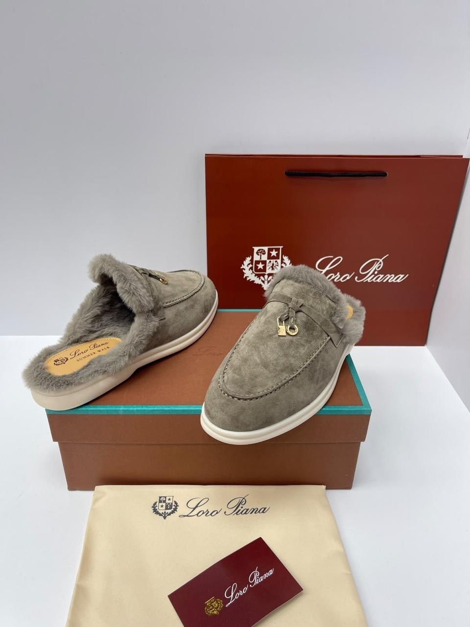 женские лоферы loro piana,лоферы замшевые loro piana,лоферы loro piana,,мюли с мехом
