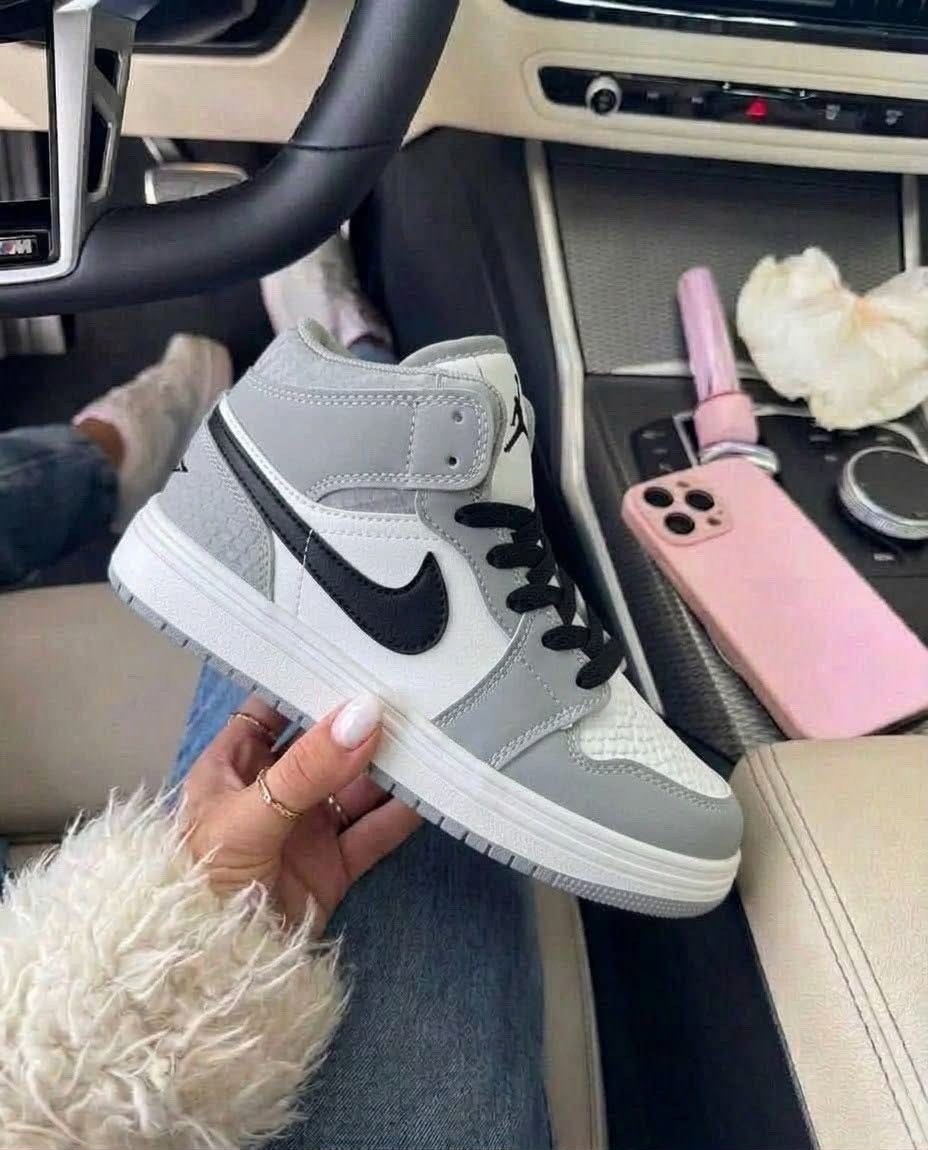 кроссовки женские nike air jordan 1,женские кроссовки nike,nike air jordan 1 mid,кроссовки,nike air jordan 1