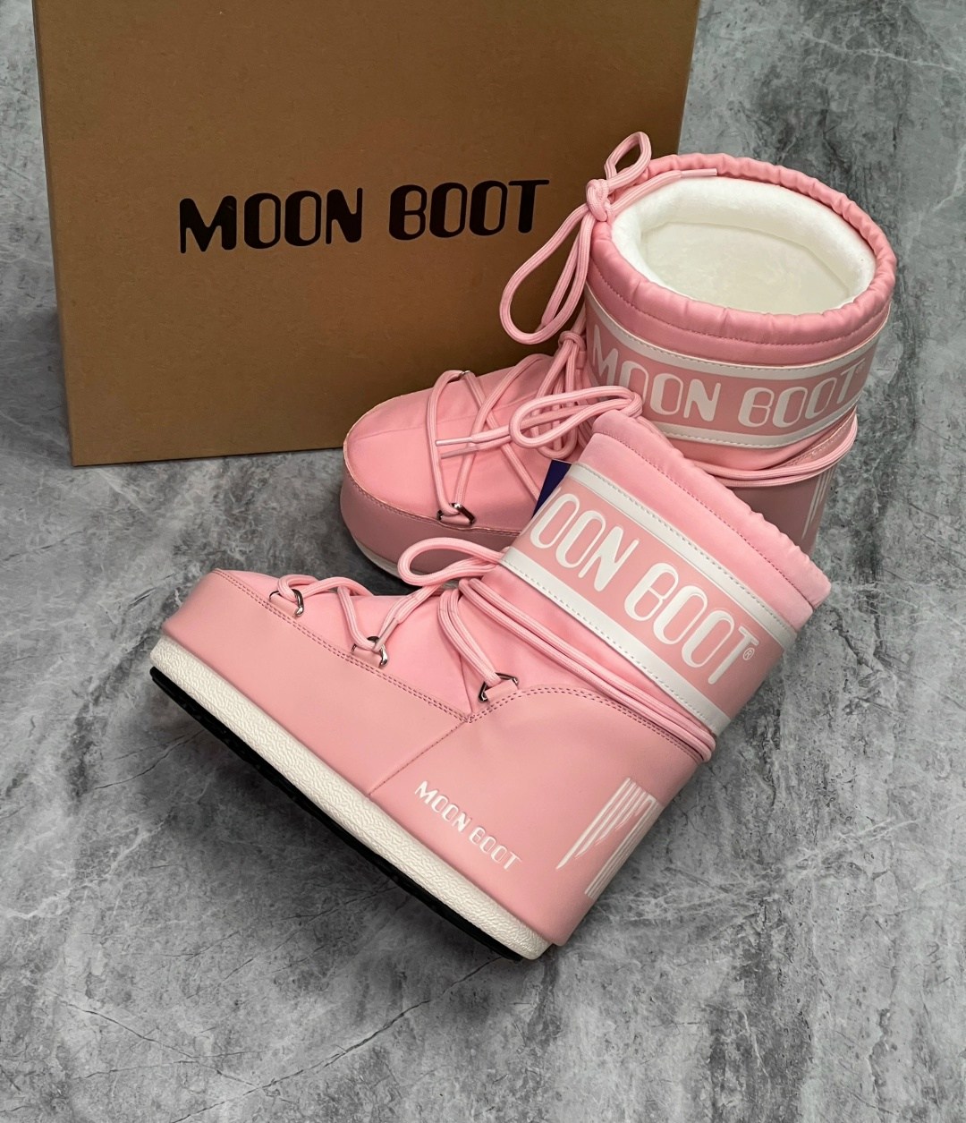 зимние сапоги moon boot розовый,детские зимние ботинки moon boot icon nylon розовый,луноходы moon boot,сапоги moon boot розовый,нейлоновые зимние ботинки moon boot kids розовый