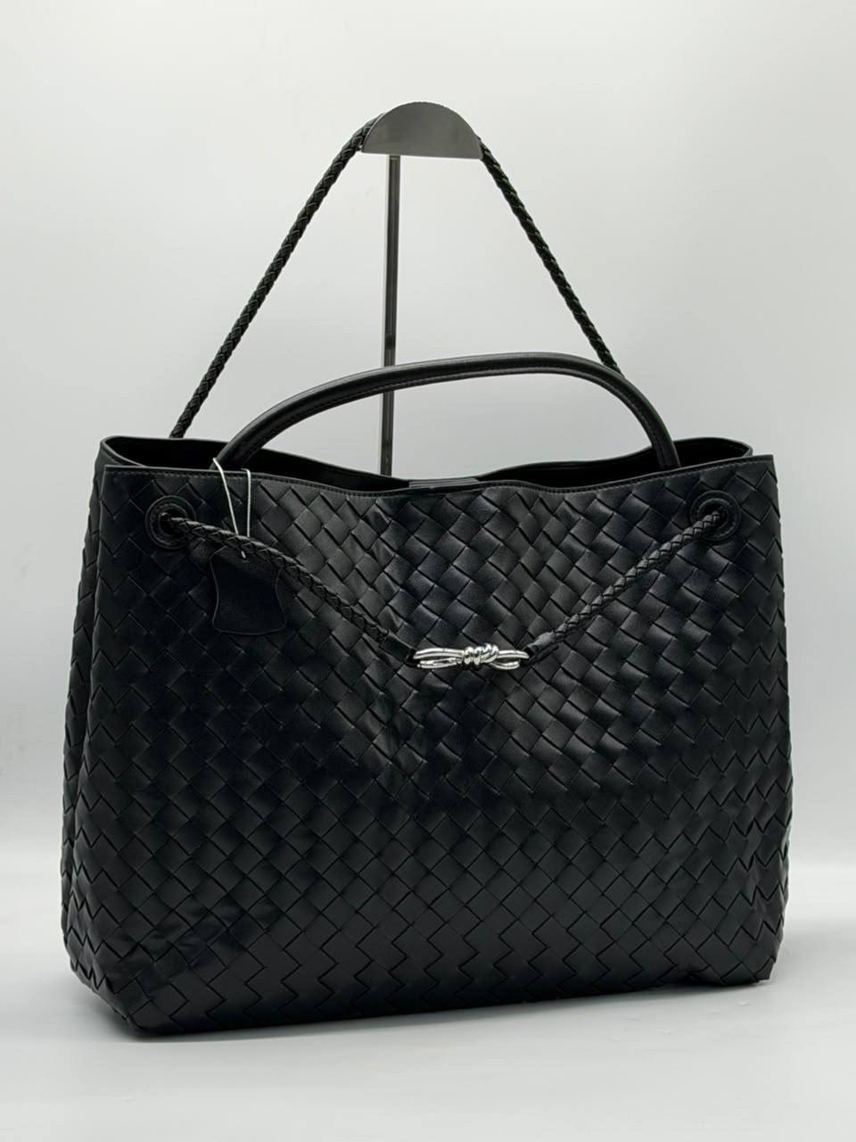 женская сумка bottega veneta,bottega veneta сумка,черная женская сумка bottega veneta,сумка боттега венета,сумка