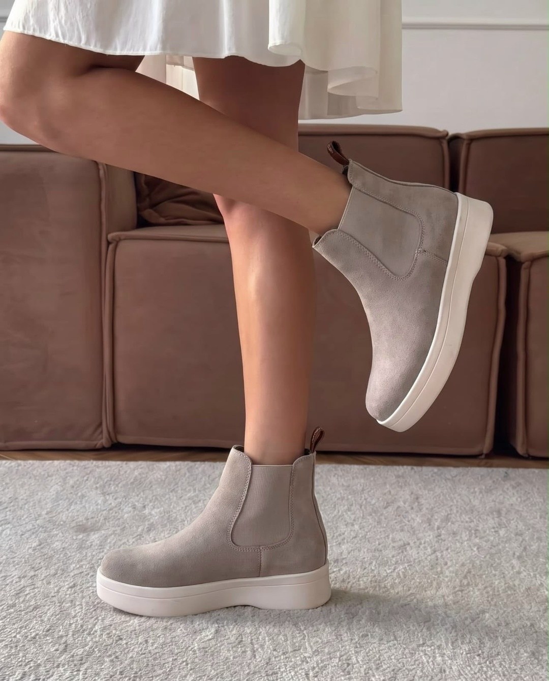 ,ботинки челси asos design из бежевой замши,asos design chelsea boots in beige suede,ботинки женские,замшевые ботинки