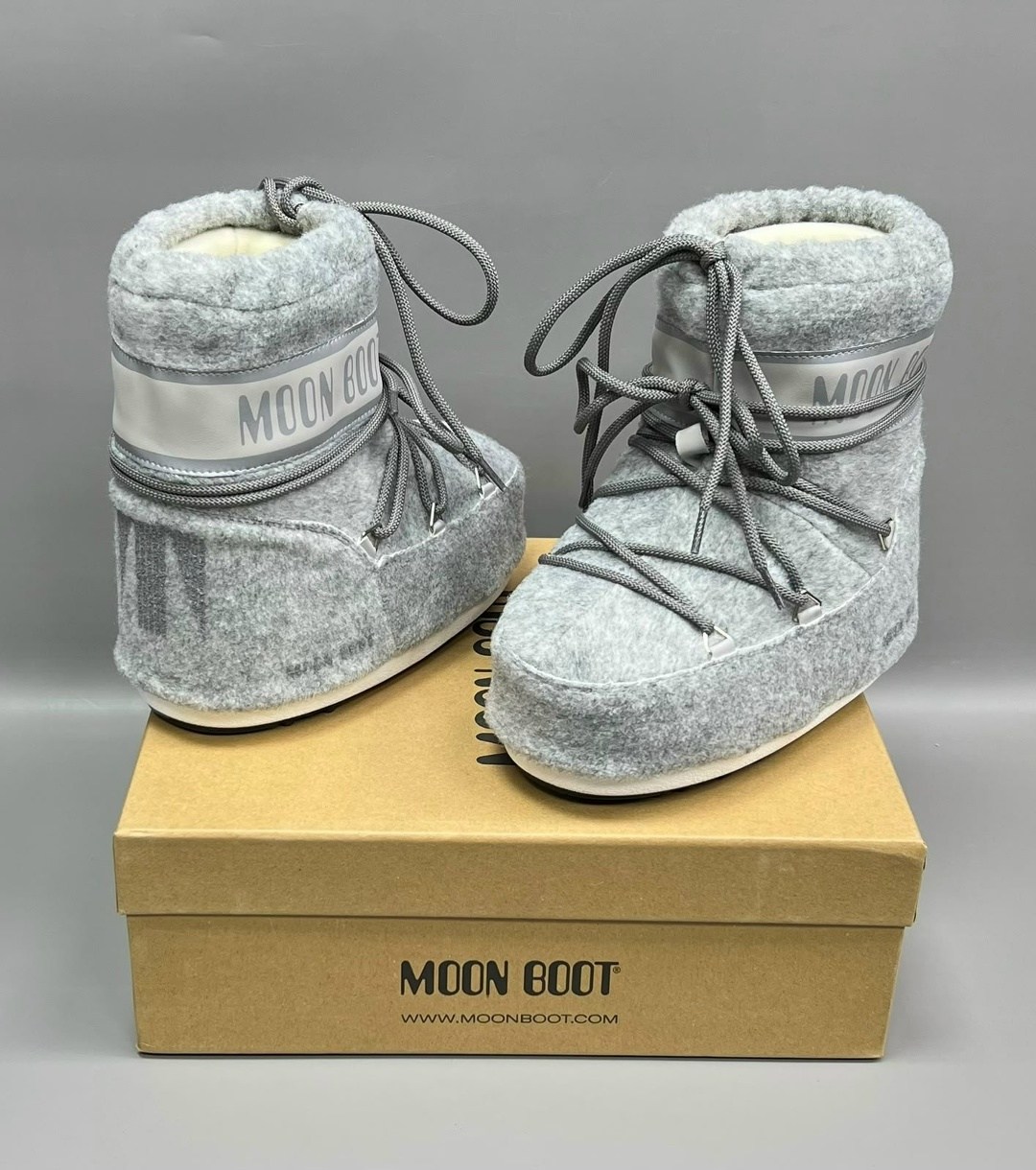 зимние ботинки moon boot icon с блестками серый,зимние ботинки moon boot серебряный,зимние ботинки moon boot,moon boot ботинки icon low glitter серебристый,зимние ботинки moon boot mb icon low glitter