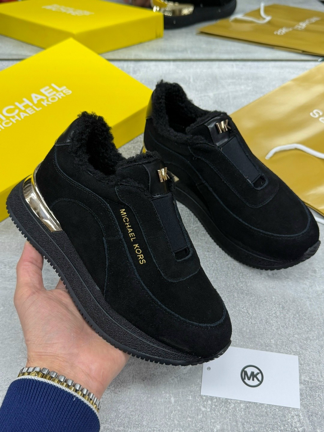,женские кроссовки,женская ,кроссовки зимнее,кроссовки michael kors
