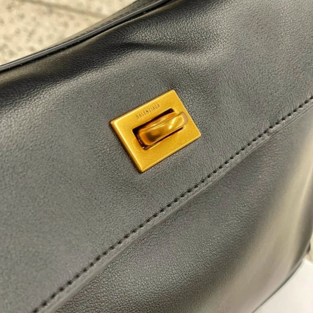 сумки женская,balenciaga сумка,balenciaga черная кожаная сумка тоут,сумки женская кожаная,сумка