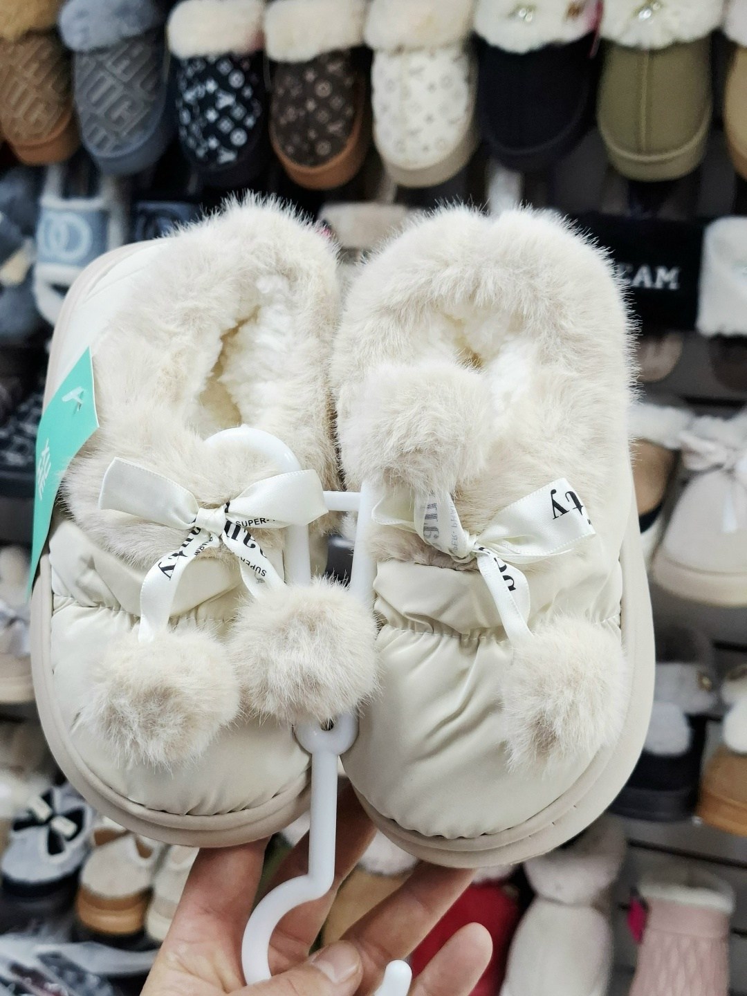 угги зимние короткие черные с мехом,,угги женские зимние,женские угги,женская зимняя