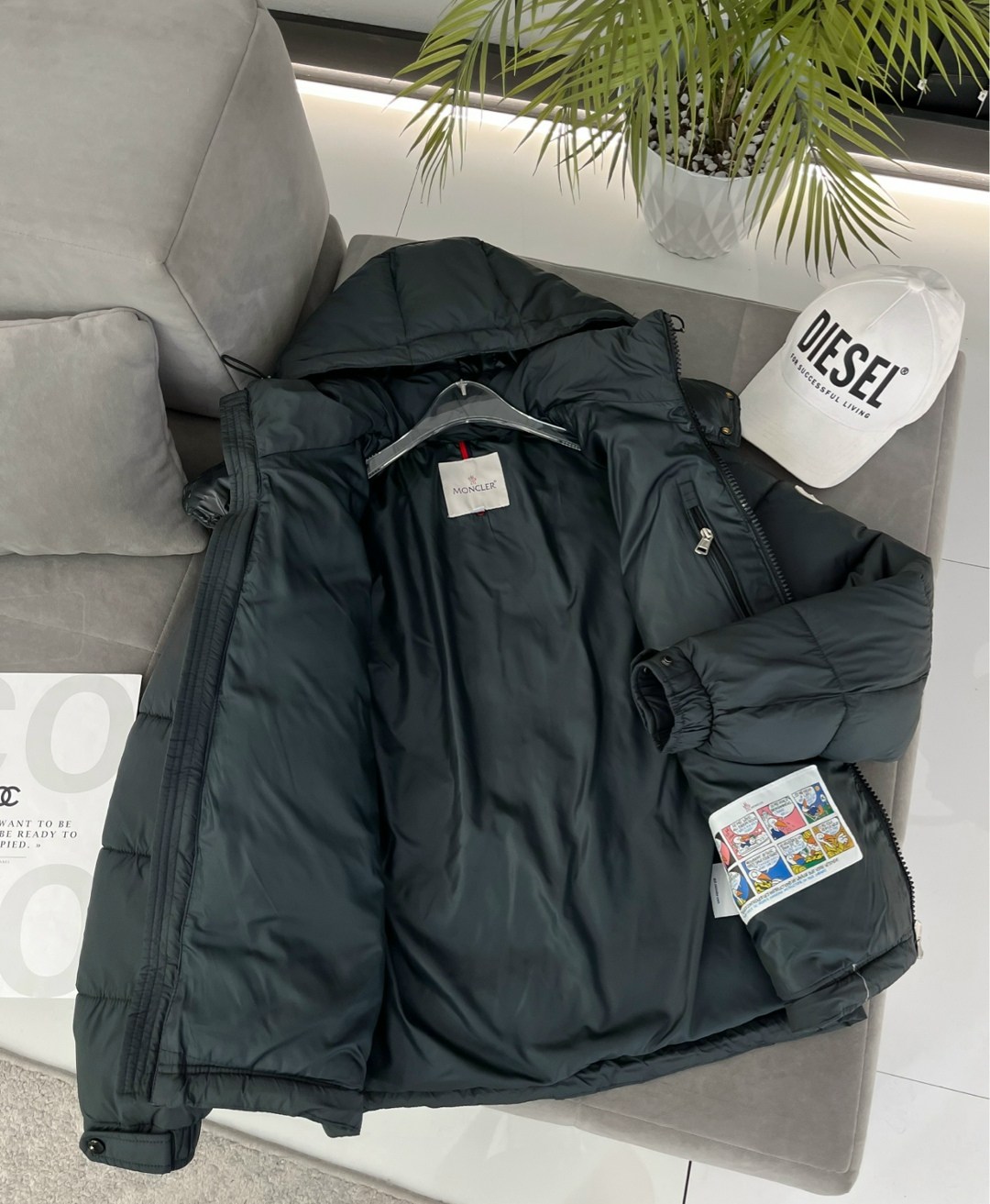 пуховик мужской moncler,пуховик moncler,мужской чёрный пуховик moncler vezere,куртка moncler мужская,куртка мужская зимняя moncler