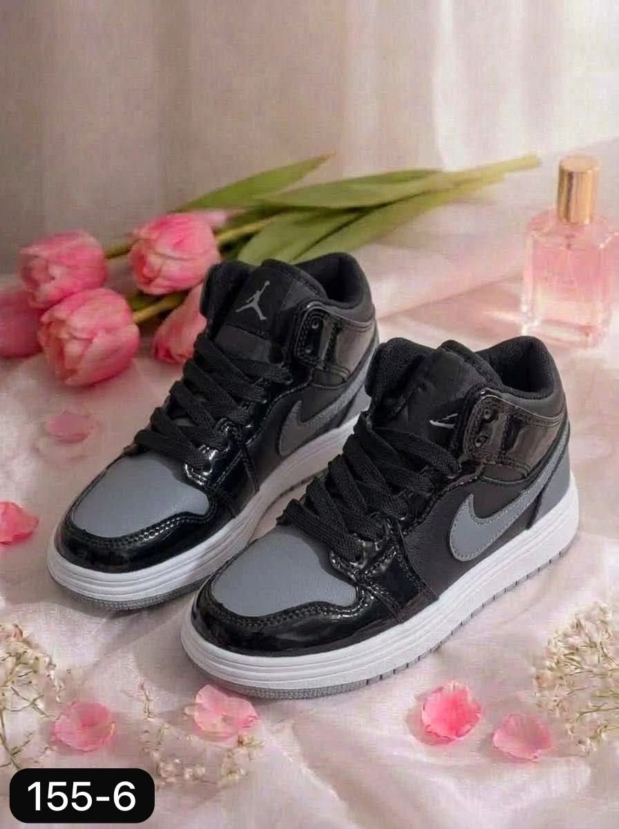 кроссовки,кроссовки женскиe,кроссовки спортивные nike air jordan 1 утепленные,кроссовки зимние nike air jordan 1 кеды,зимние кроссовки nike air jordan 1