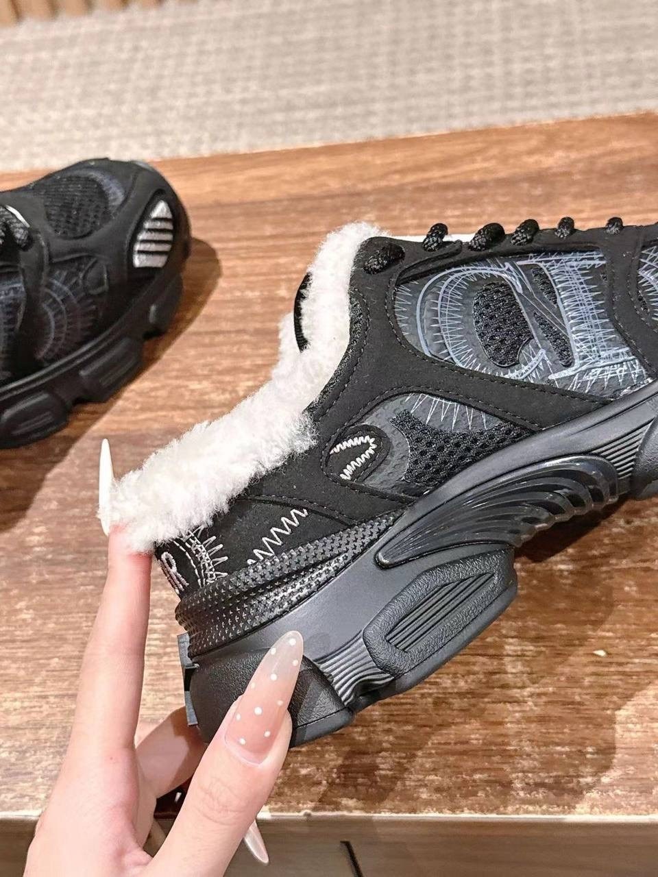 dior кроссовки,кроссовки christian dior,кроссовки женскиe,диор кроссовки,кроссовки