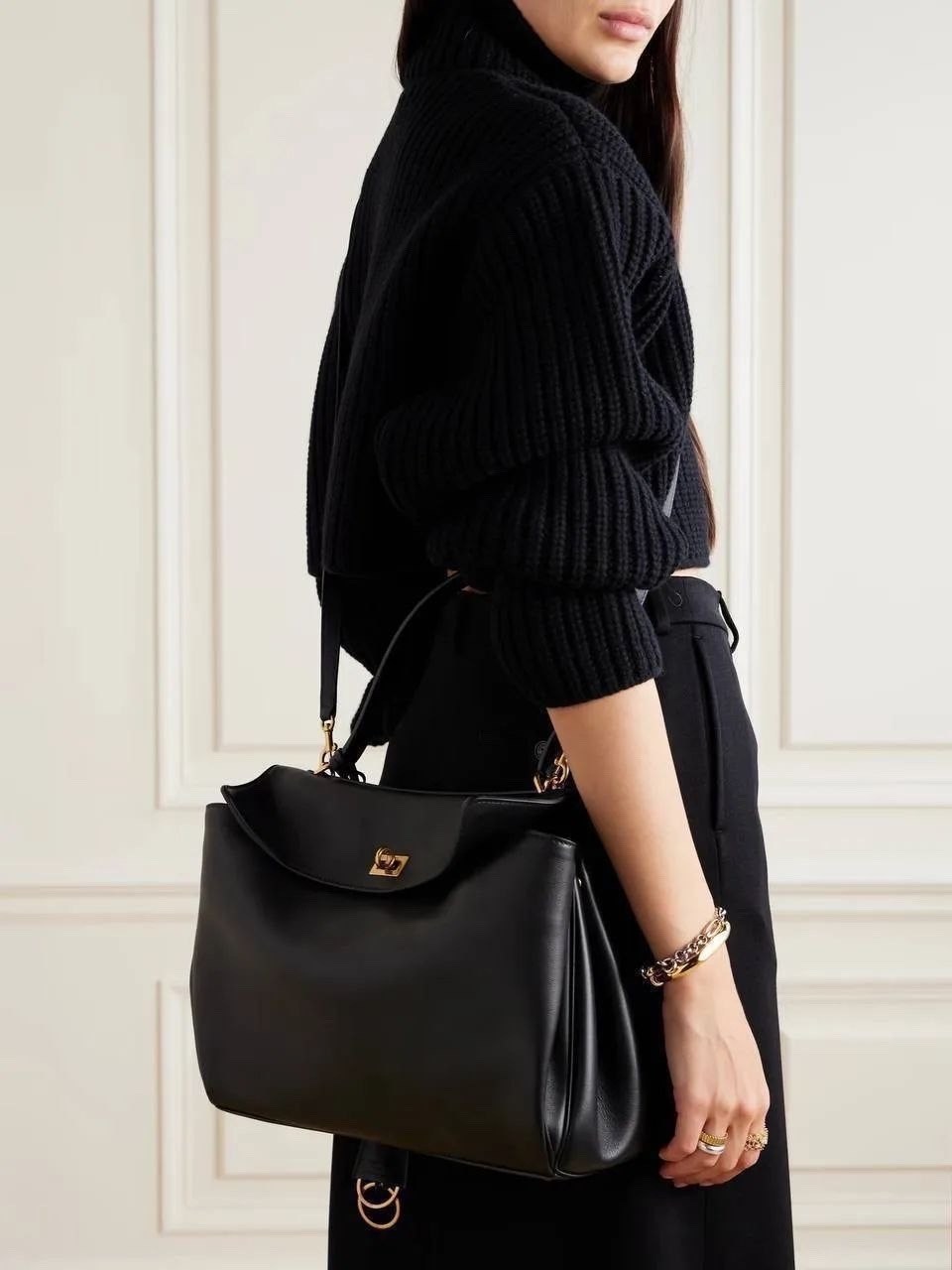 сумки женская,balenciaga сумка,balenciaga черная кожаная сумка тоут,сумки женская кожаная,сумка