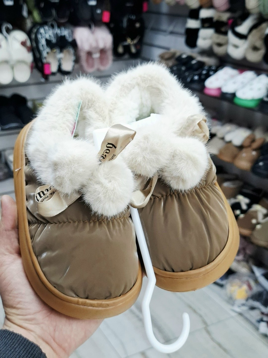 угги зимние короткие черные с мехом,,угги женские зимние,женские угги,женская зимняя