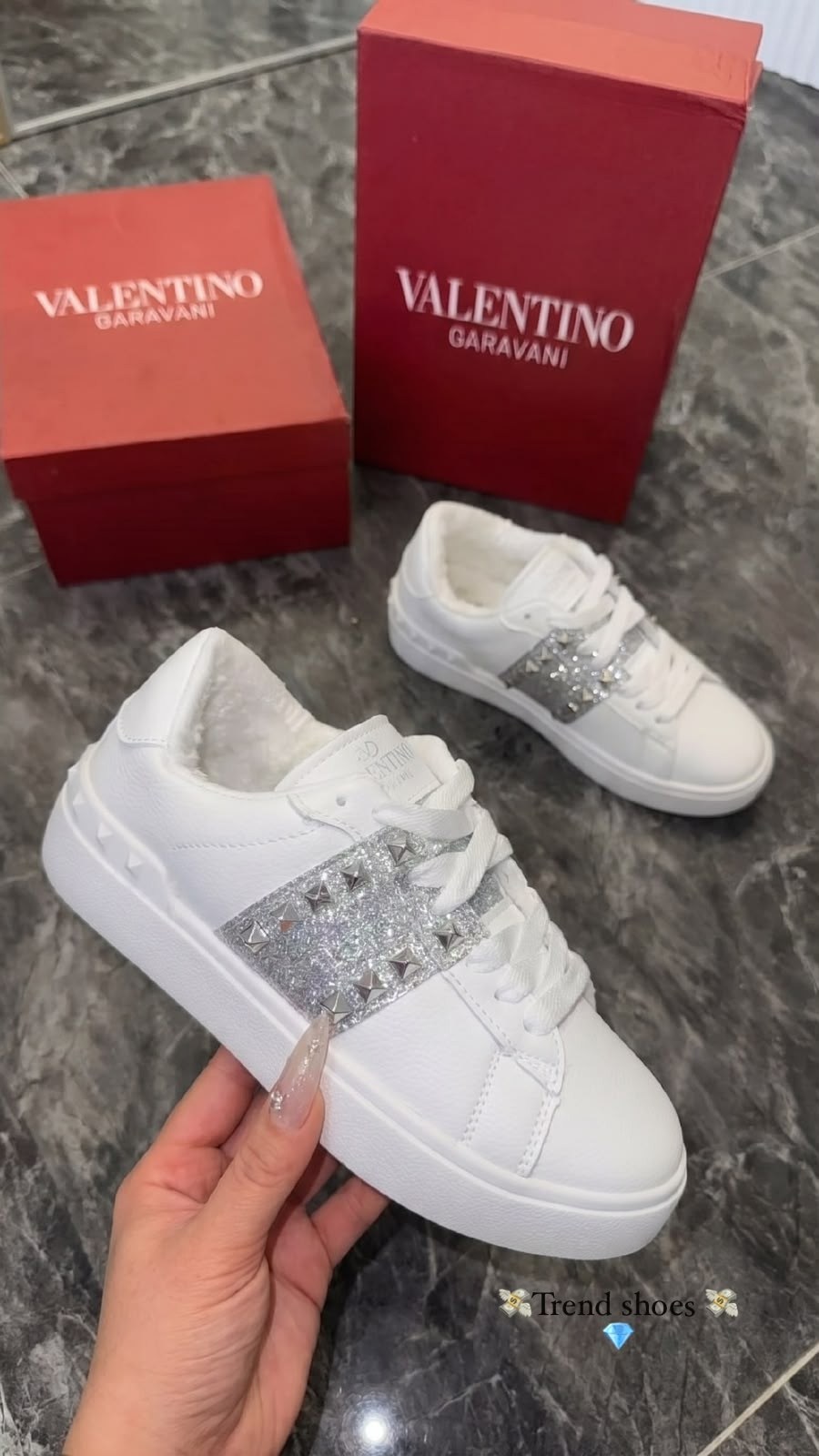 ,женские кроссовки valentino,кеды валентино женские,valentino кеды,кеды валентино