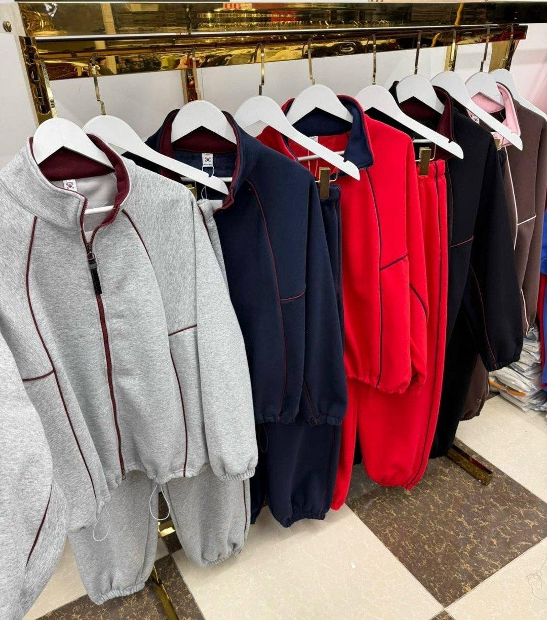 спортивный костюм kiton,спортивные костюм,мужской спортивный костюм,спортивный костюм стильный,спортивный костюм спортивные костюмы