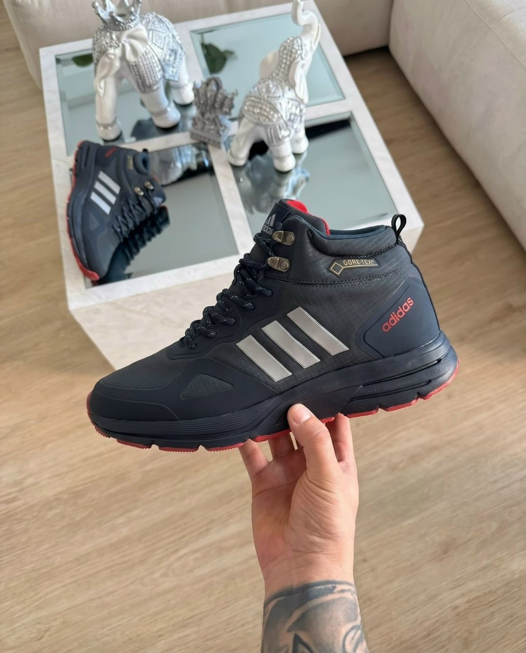 зимние кроссовки adidas,зимние кроссовки адидас мужские,adidas climaproof кроссовки зимние,кроссовки adidas,кроссовки мужские adidas