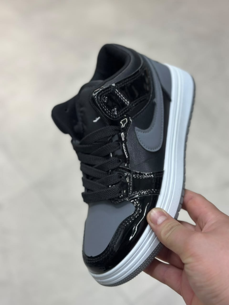 кроссовки,кроссовки женскиe,кроссовки спортивные nike air jordan 1 утепленные,кроссовки зимние nike air jordan 1 кеды,зимние кроссовки nike air jordan 1