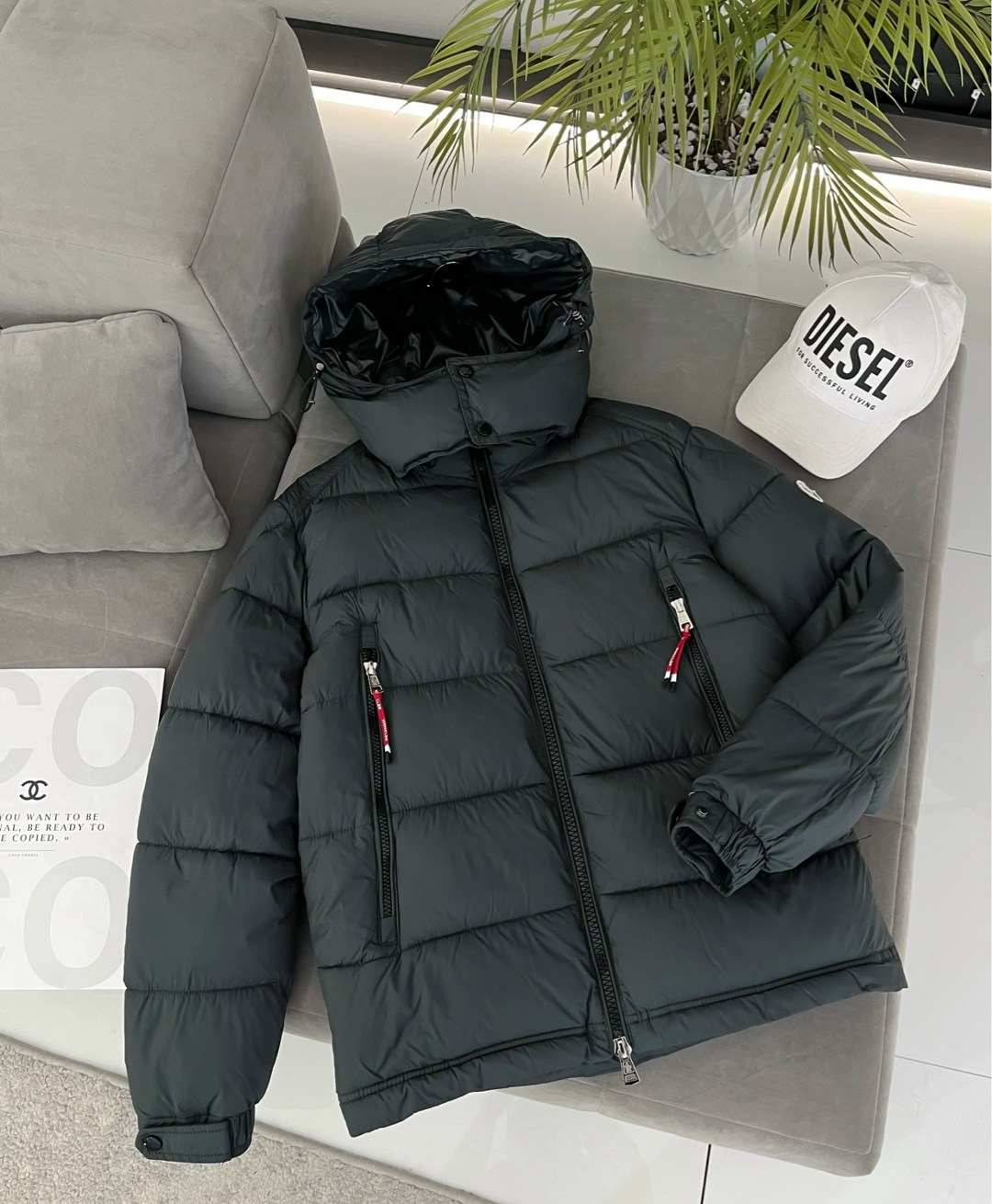 пуховик мужской moncler,пуховик moncler,мужской чёрный пуховик moncler vezere,куртка moncler мужская,куртка мужская зимняя moncler