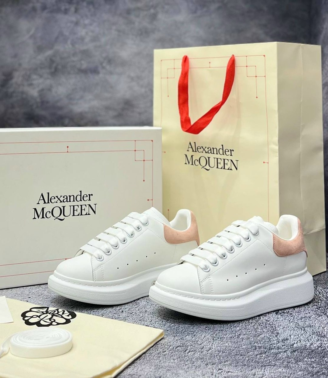 кроссовки женские alexander mcqueen,кроссовки alexander mcqueen,кеды alexander mcqueen,кроссовки alexander mcqueen белые,