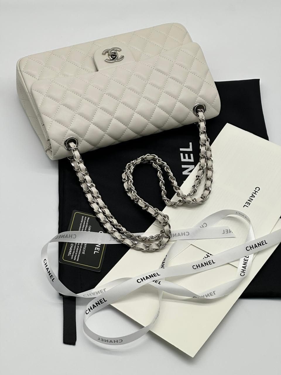 сумка chanel,сумка шанель,сумка шанель chanel 2.55 flap бежевая с фурнитурой серебро,сумка шанель бежевая,женская сумка chanel