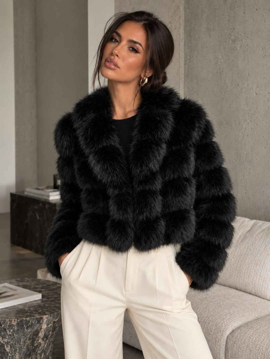 короткая шуба из меха песца,белая шуба из лисы,женская шуба,шуба из песца,песец шуба