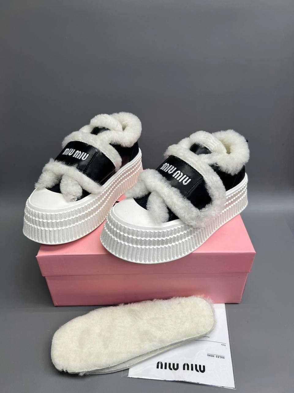 брендовые кеды ugg на толстой подошве с мехом,,кроссовки женскиe,женские кеды, женская