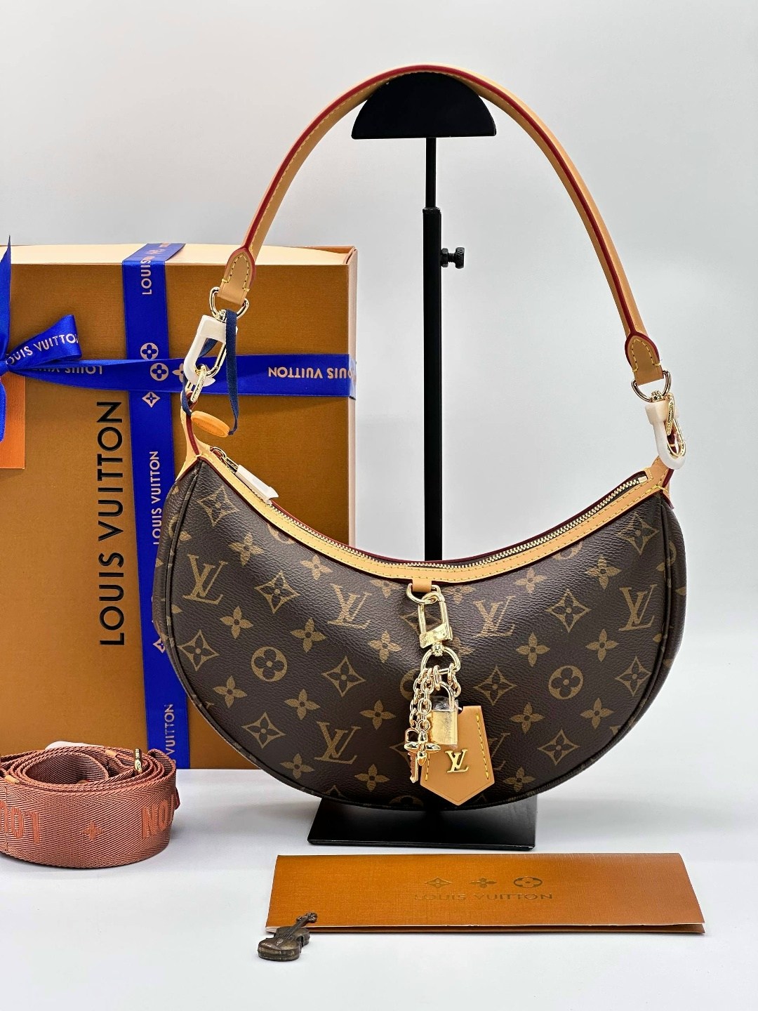 louis vuitton женская сумка,сумки луи виттон,louis vuitton сумка,louis vuitton bag,bolsa louis vuitton