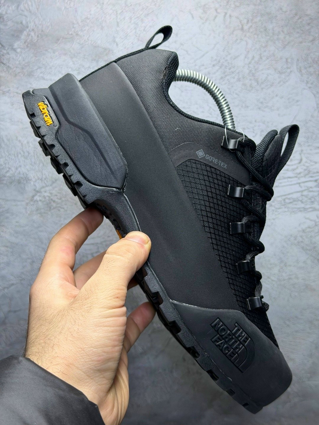 кроссовки the north face,кроссовки мужские the north face,мужские зимние кроссовки the north face gore-tex,черные походные кроссовки the north face glenclyffe,the north face мужские ботинки