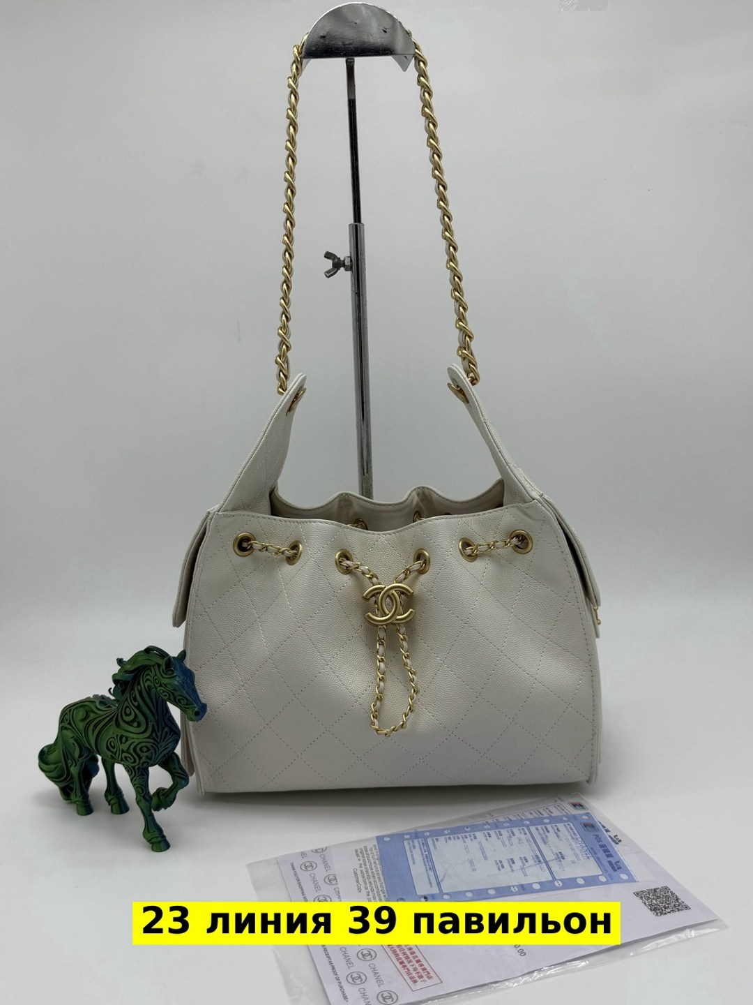 chanel сумка,сумка,сумки женская,женская сумка chanel,сумка женская шанель стеганая ковша цепь chanel