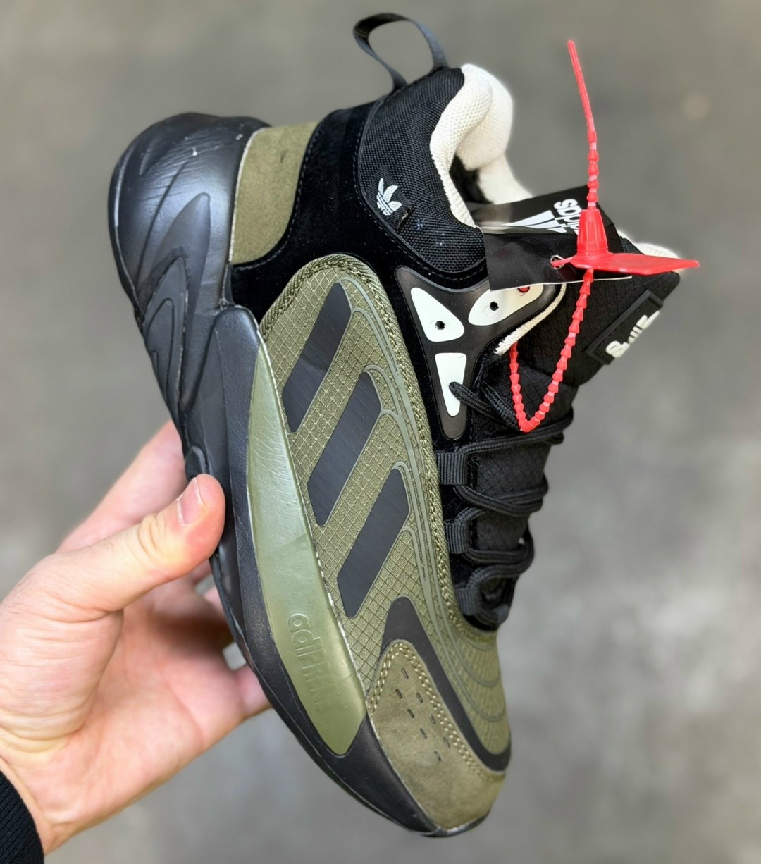 ,кроссовки adidas,зимние кроссовки adidas,кроссовки adidas hoops,adidas hoops 2.0 mid