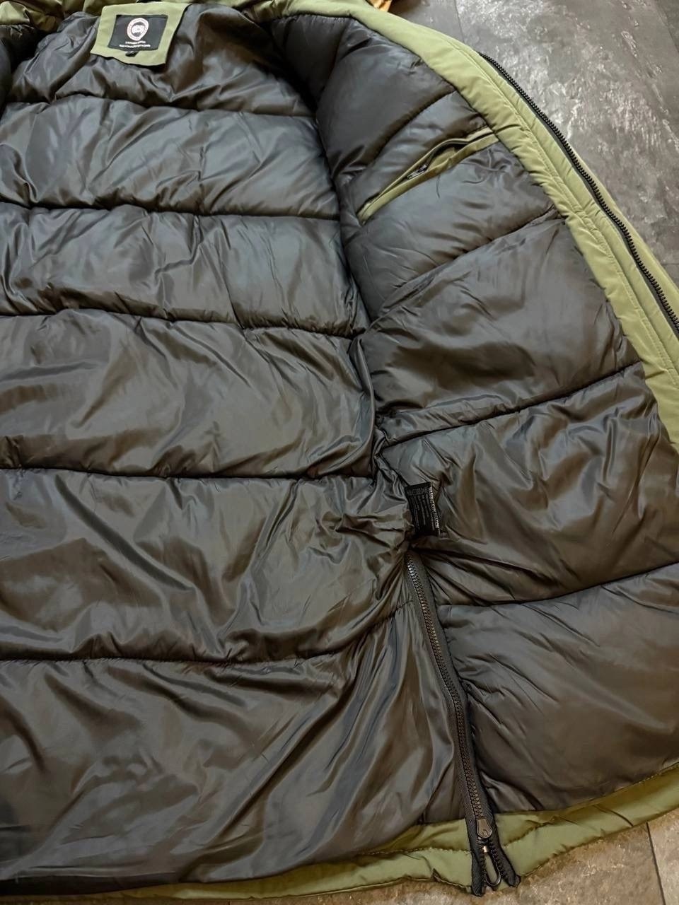 куртка зимняя canada goose,пуховик canada goose мужской,куртка мужская зимняя canada goose,пуховик canada goose,зимняя брендовая тёплая куртка canada goose