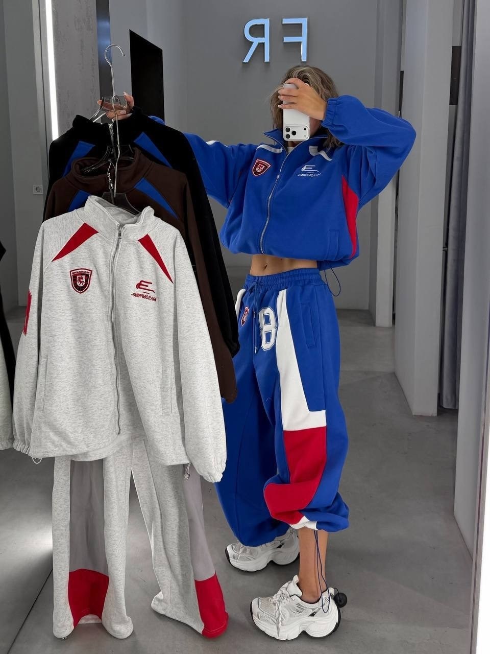 стильные костюмы,спортивный костюм,костюм женский спортивный,спорт костюм,женский костюм